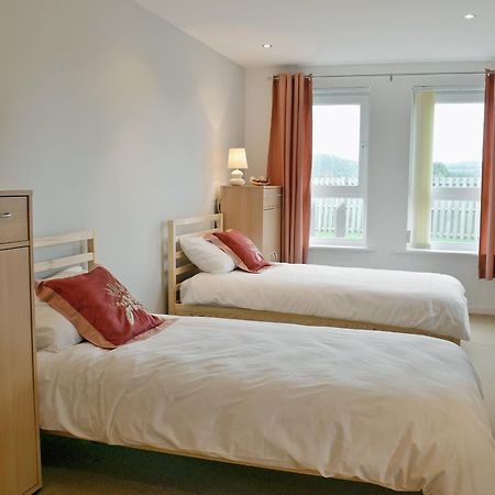 Waters Edge Villa Llanelli Eksteriør bilde