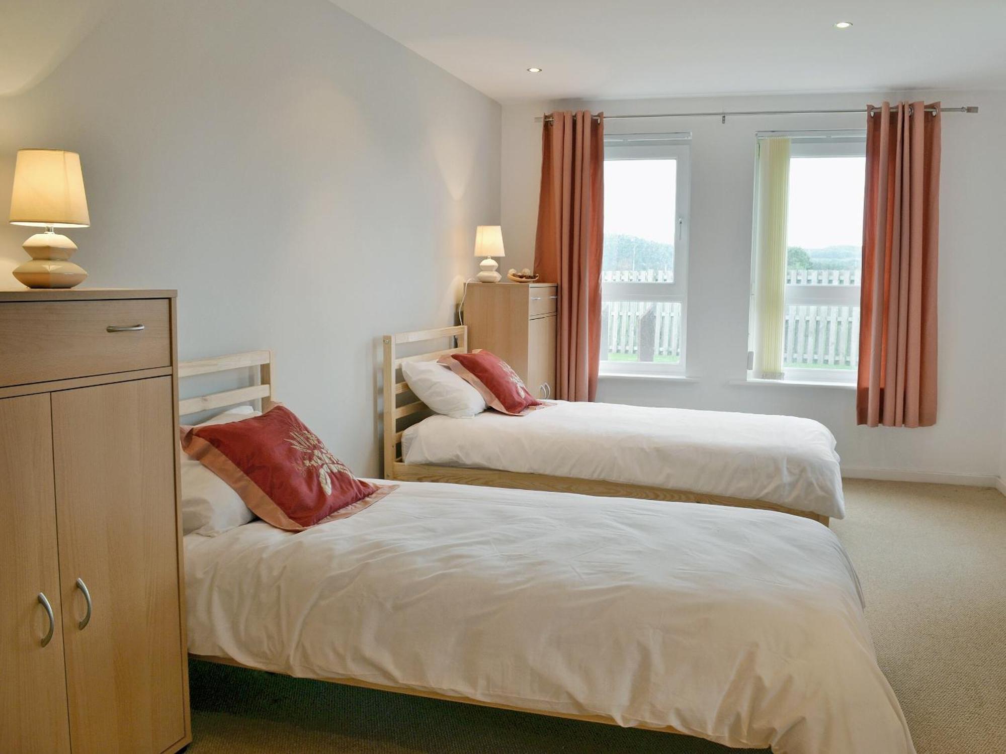 Waters Edge Villa Llanelli Eksteriør bilde